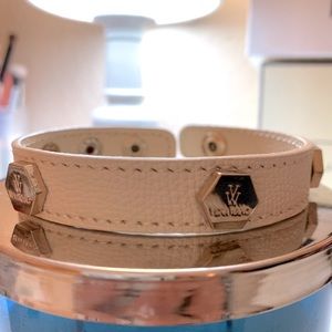 Vera Wang adjustable leather bracelet